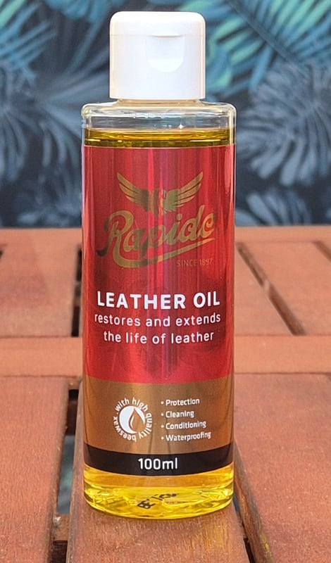 Rapide Leather Oil 100 ml - erhält und restauriert Lederprodukte Rapide Leather Oil 100 ml - erhält und restauriert Lederprodukte
